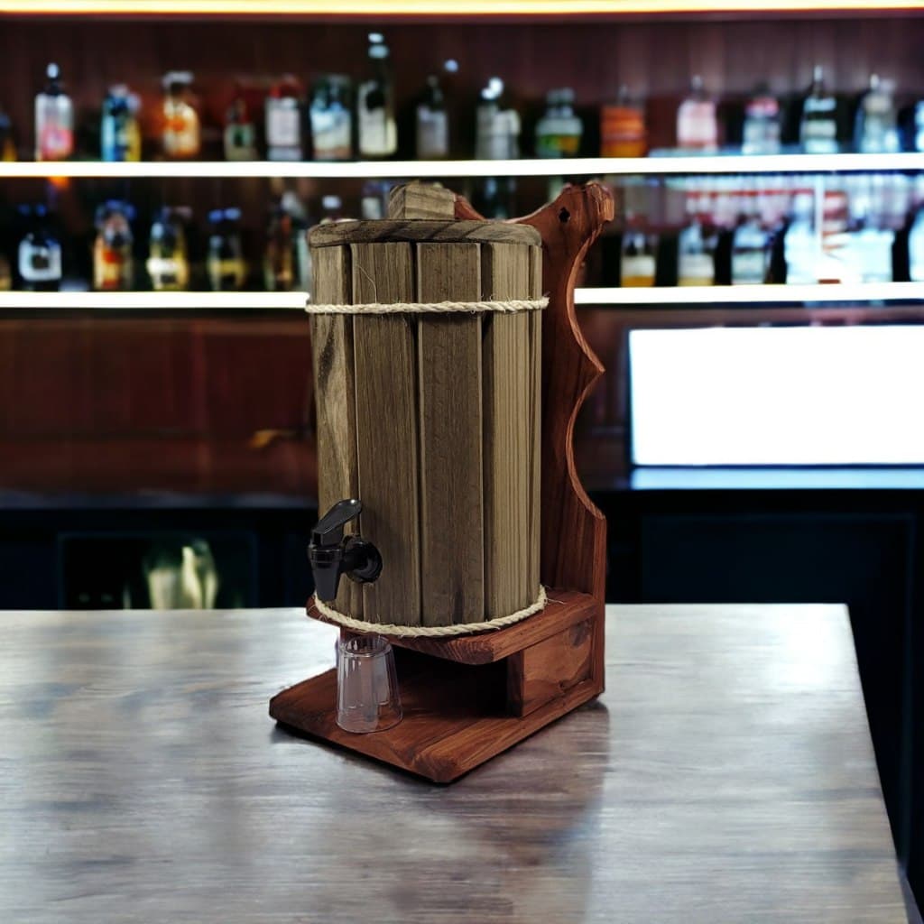 Pingômetro Barril em Pé com Cor Vermelho/Tabaco Para Cachaça 2 Litros e 500ml Dosador De Cachaça