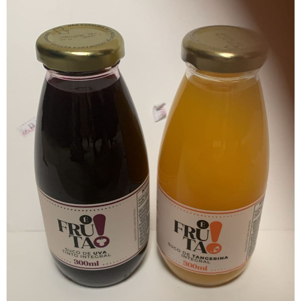 Suco de tangerina integral 300ml e suco de uva tinto integral 300ml