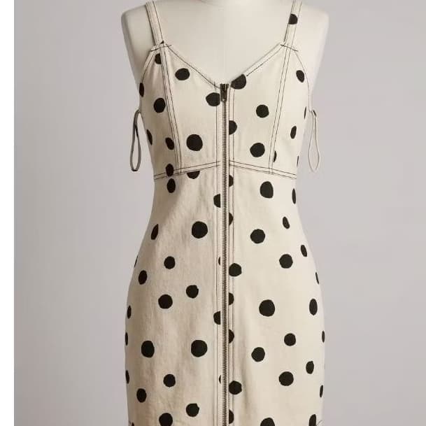 vestido da Amaro de poá