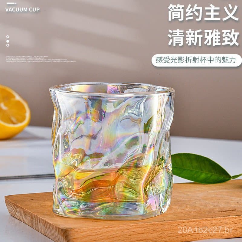 Copo de vidro estilo Ins para uso em escritório e casa, copo criativo com design torcido, copo para whisky e licor, copo