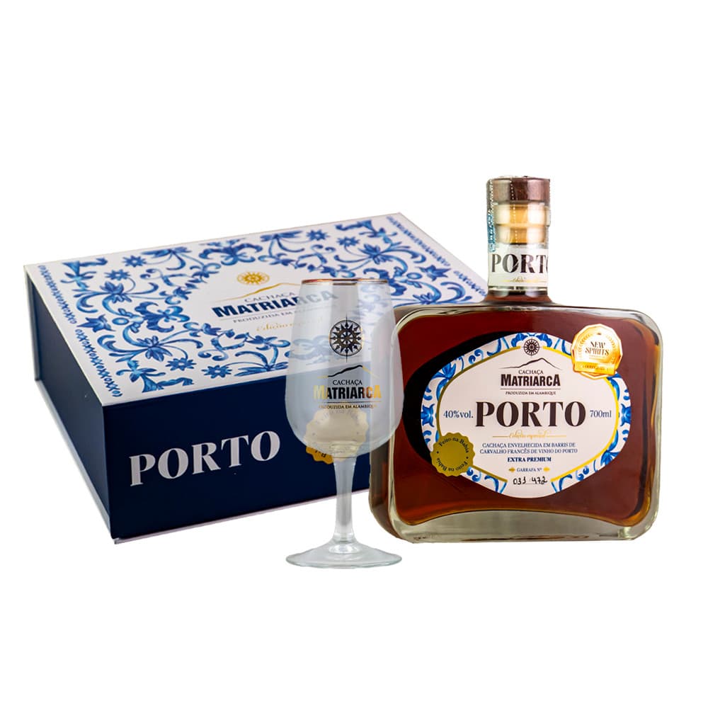 Cachaça Matriarca Vinho do Porto Extra Premium 700ml