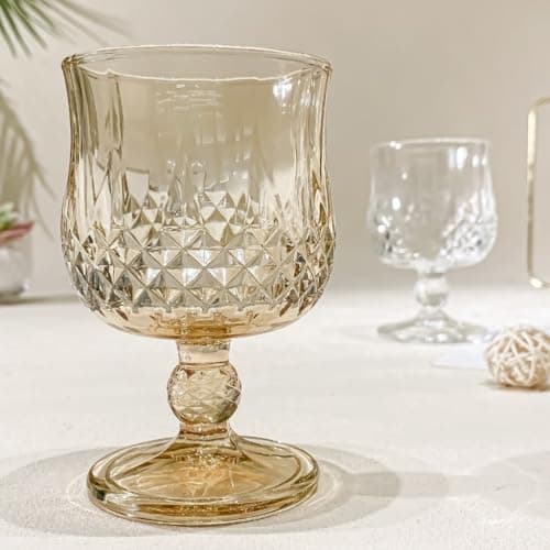 Jogo com 6 Taças Luxor em Vidro Dourado, 400ml, para Conhaque e Coquetéis, 30x35cm