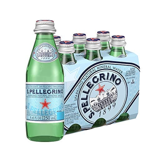 Águas. Água mineral natural com gás Pellegrino, 250 ml. (6 unidades)
